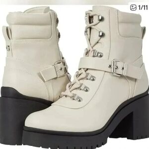 Guess Canaly Ivory Laceup Lugsole Ankle Boots NWOB 10